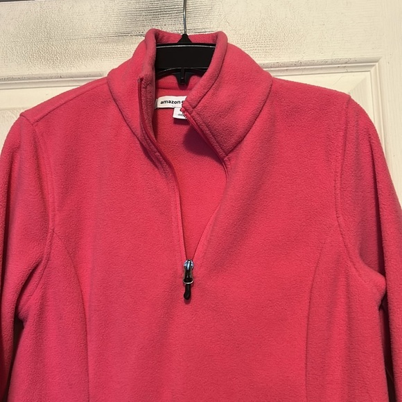 Amazon Essentials Fleece Pullover Size Medium Pink - Picture 2 of 6